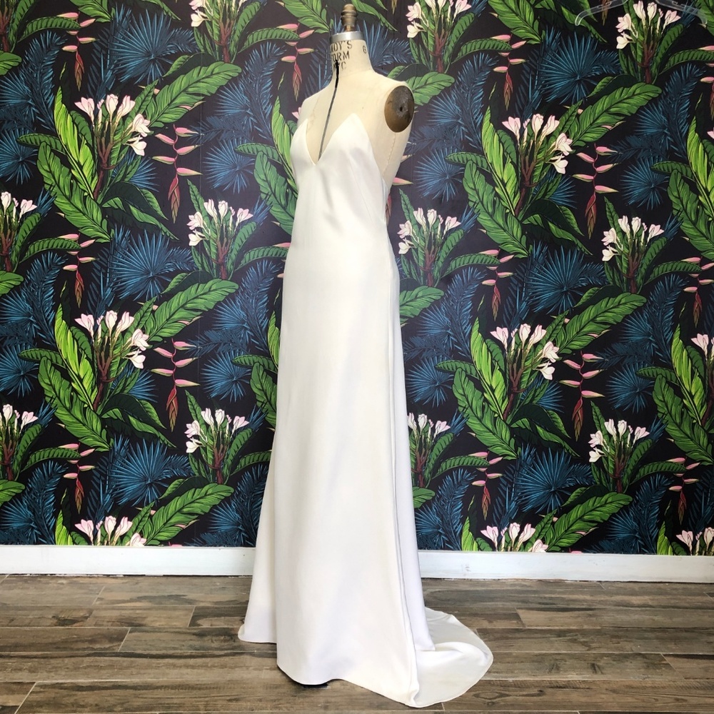 AYA DRESS - Picture 5 of 7